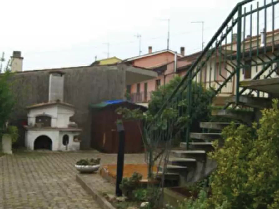 Immagine 7 di Porzione di casa in vendita  in Via L. Boschieri a Crocetta Del Montello
