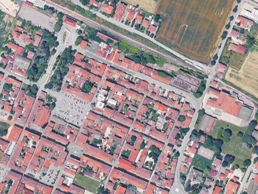 Immagine 11 di Porzione di casa in vendita  in Via F. Baracca a Massa Lombarda