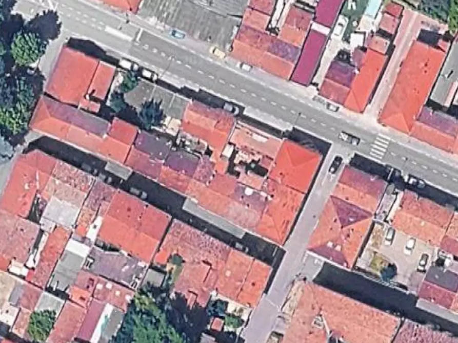 Immagine 12 di Porzione di casa in vendita  in Via F. Baracca a Massa Lombarda