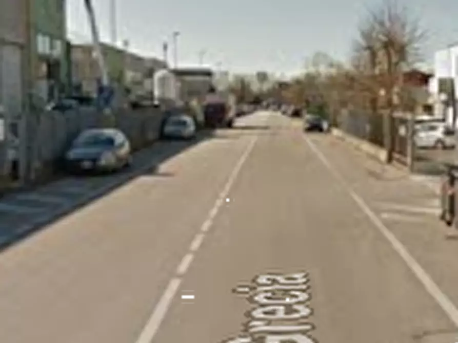 Immagine 9 di Capannone industriale in vendita  in Via Grecia a Padova