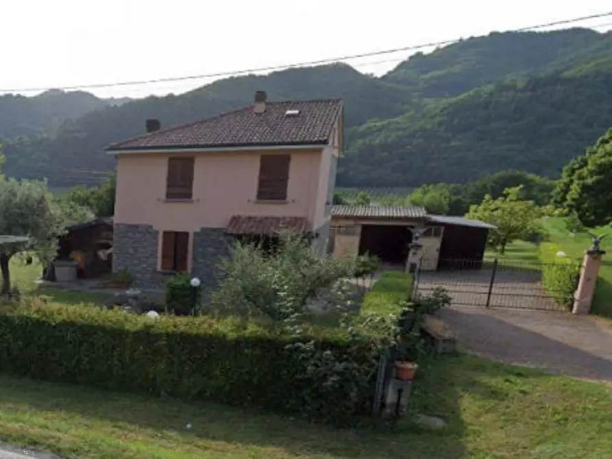 Immagine 2 di Casa indipendente in vendita  in Via Cerreto di Sopra a Civitella Di Romagna
