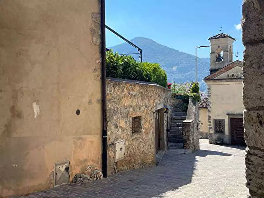 Immagine 4 di Casa indipendente in vendita  in Via San Rocco a Gandino