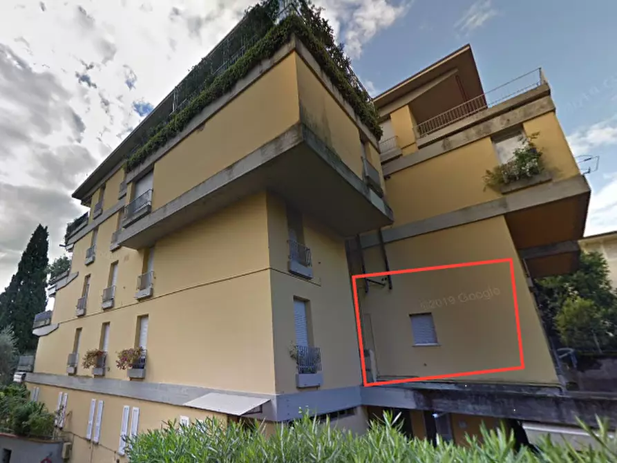 Immagine 2 di Appartamento in vendita  in via Valle Fiorita a Salò