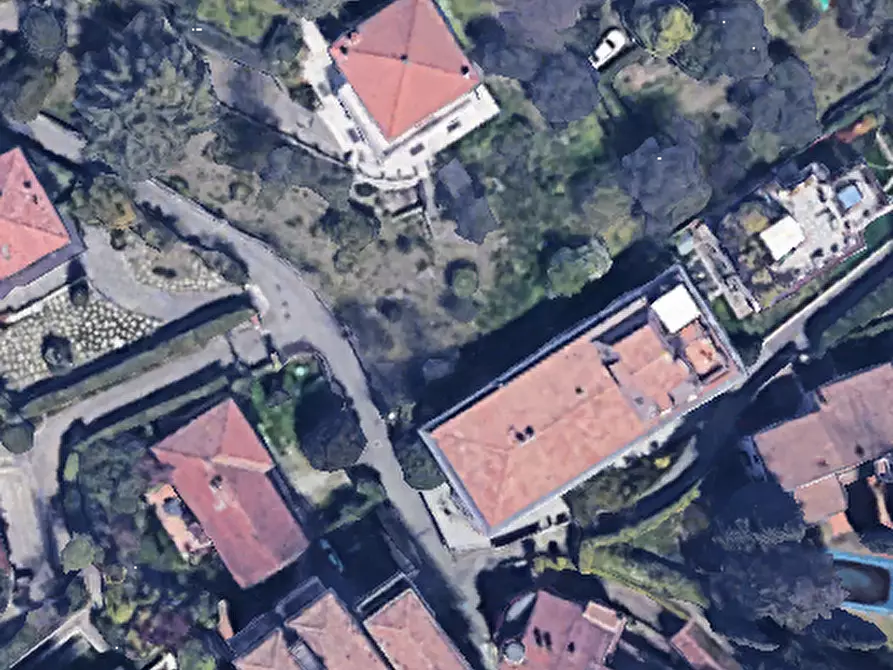 Immagine 21 di Appartamento in vendita  in via Valle Fiorita a Salò