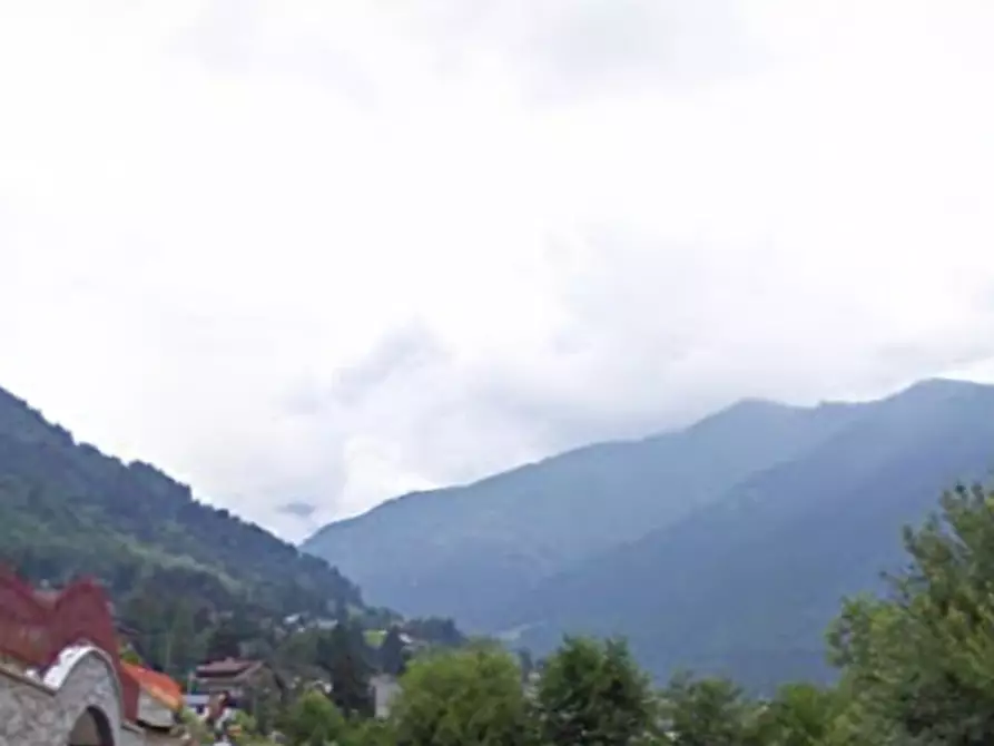 Immagine 16 di Appartamento in vendita  in Via Ettore Calvelli a Ponte Di Legno