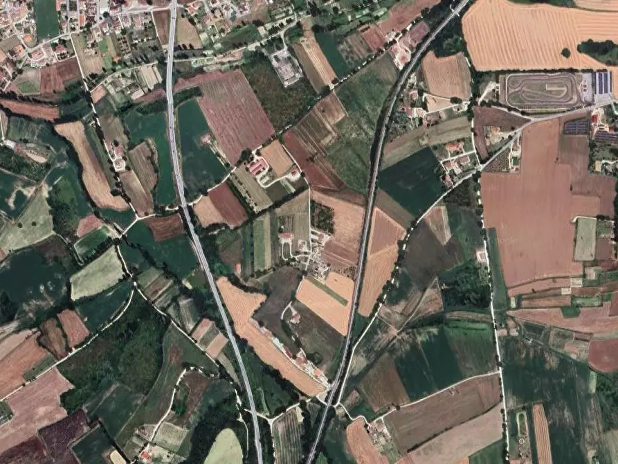 Immagine 10 di Casa bifamiliare in vendita  in Via Case Pennoni a Gualdo Tadino