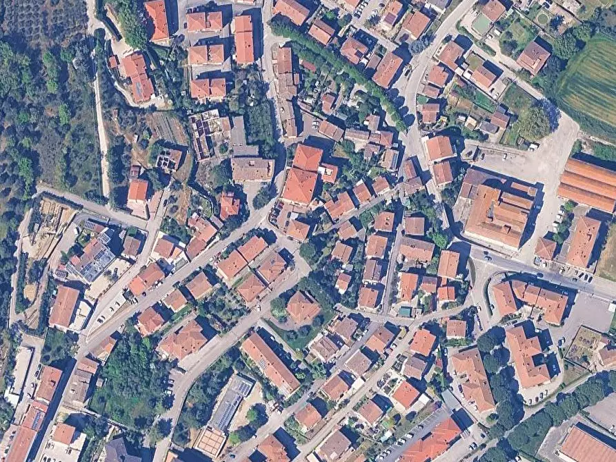 Immagine 25 di Stabile in vendita  in Via di Caserino a Magione