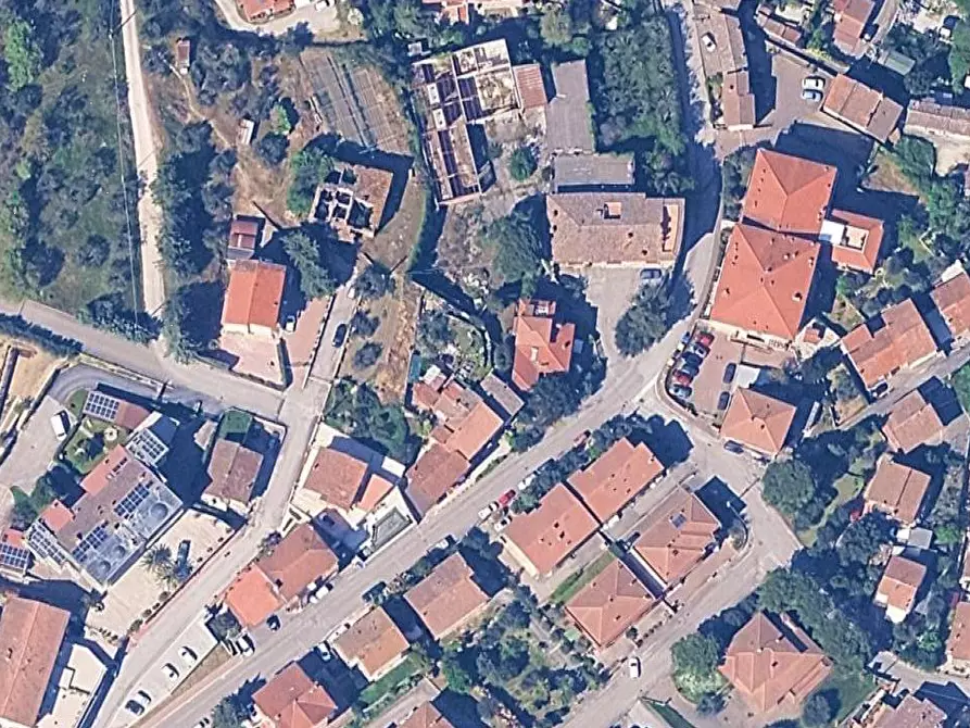 Immagine 26 di Stabile in vendita  in Via di Caserino a Magione