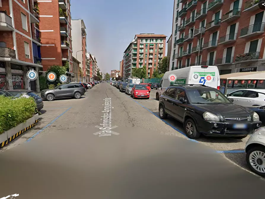 Immagine 9 di Appartamento in vendita  in Via Sofonisba Anguissola a Milano