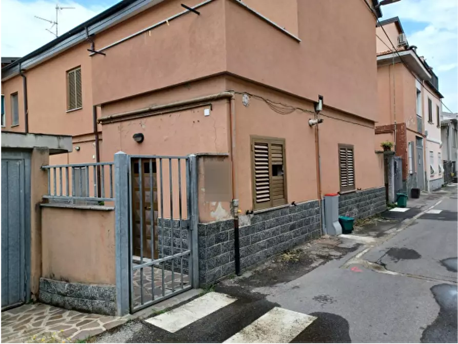 Immagine 1 di Appartamento in vendita  in Via Monfalcone a Bollate