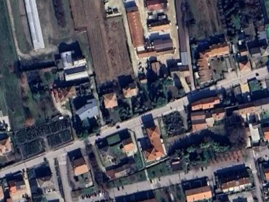 Immagine 15 di Porzione di casa in vendita  in Via Dante Alighieri a Loria