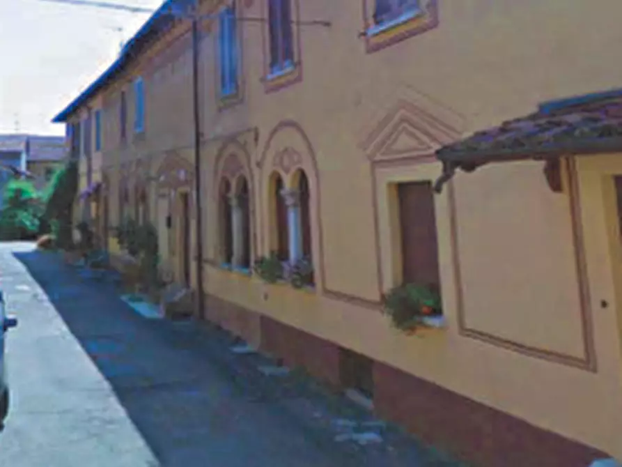 Immagine 1 di Porzione di casa in vendita  in Via Gregorio a Cuggiono