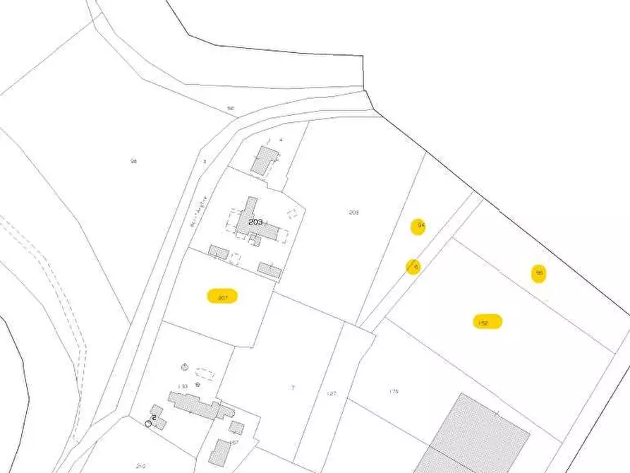 Immagine 18 di Terreno agricolo in vendita  in Via Cornizzai a Pasiano Di Pordenone