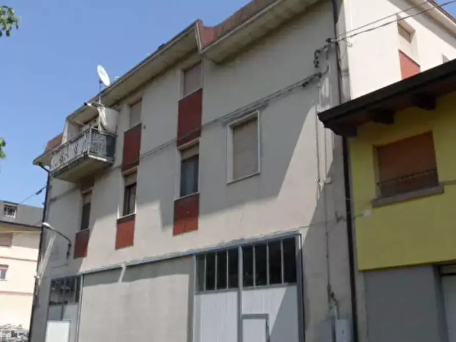 Immagine 4 di Appartamento in vendita  in Via Filippo Turati a Pavullo Nel Frignano