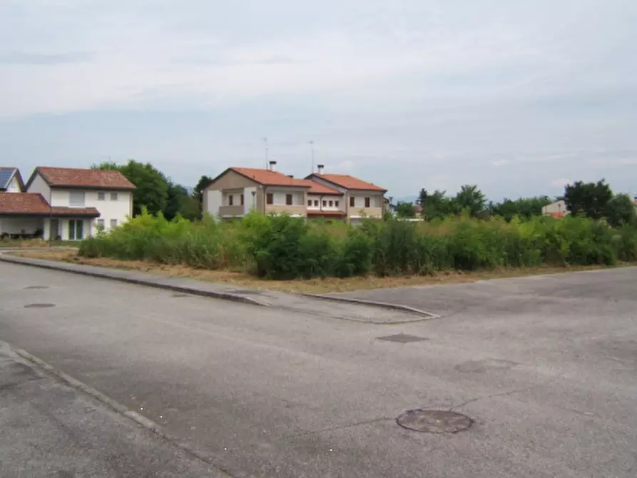 Immagine 5 di Terreno edificabile in vendita  in Via Mons. G. Faè a Gaiarine
