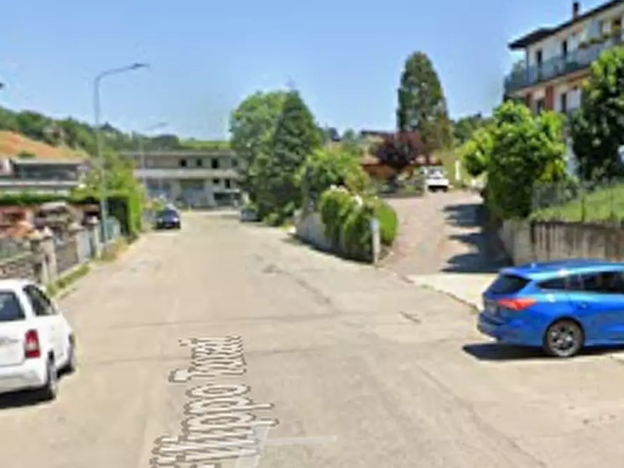 Immagine 10 di Ufficio in vendita  in Via Filippo Turati a Pavullo Nel Frignano
