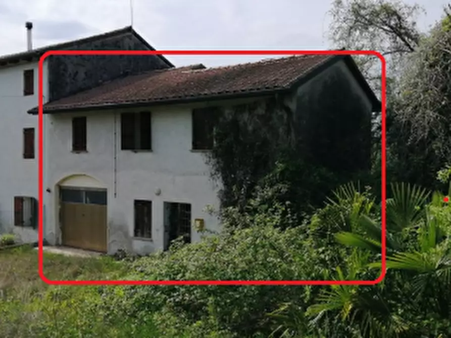 Immagine 4 di Porzione di casa in vendita  in Via Barcador a Spresiano