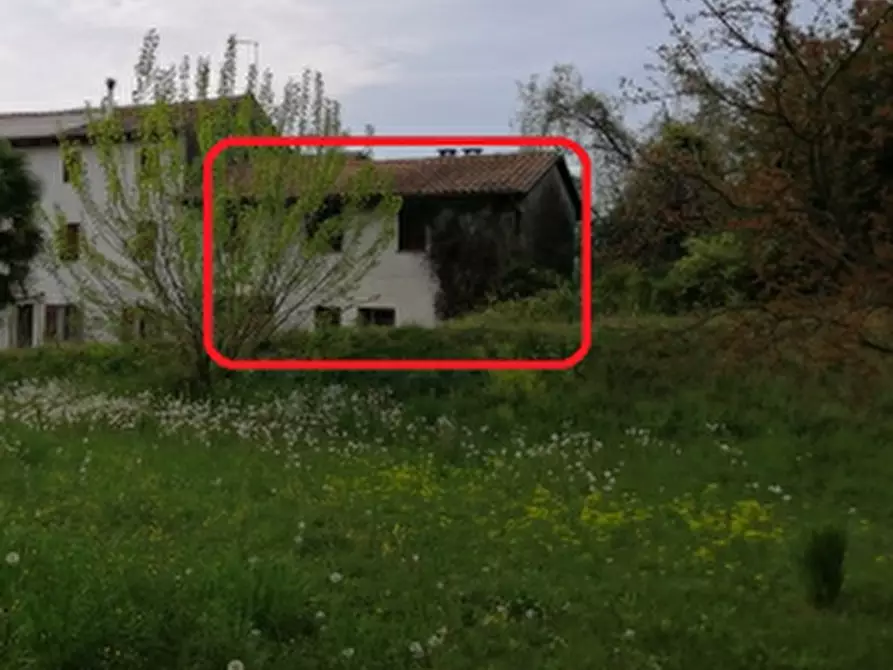 Immagine 7 di Porzione di casa in vendita  in Via Barcador a Spresiano