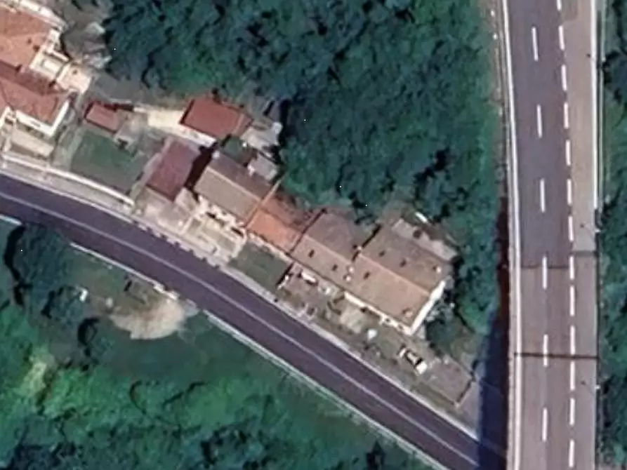 Immagine 15 di Porzione di casa in vendita  in Via Fadalto Alto a Vittorio Veneto