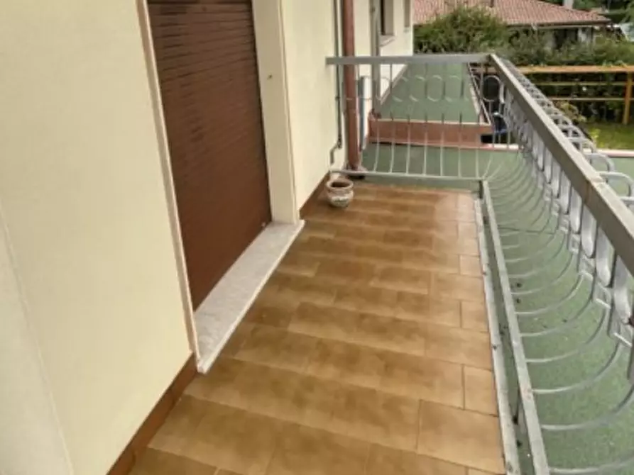 Immagine 6 di Porzione di casa in vendita  in Via L. Da Ponte a Paese