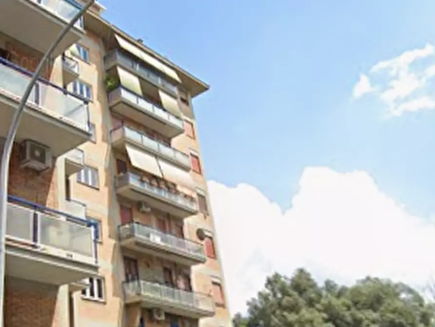 Immagine 3 di Appartamento in vendita  in Via Carlo Fadda a Roma