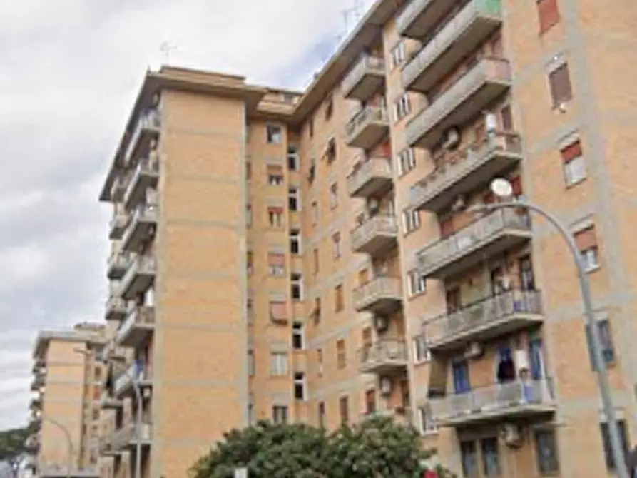 Immagine 10 di Appartamento in vendita  in Via Carlo Fadda a Roma