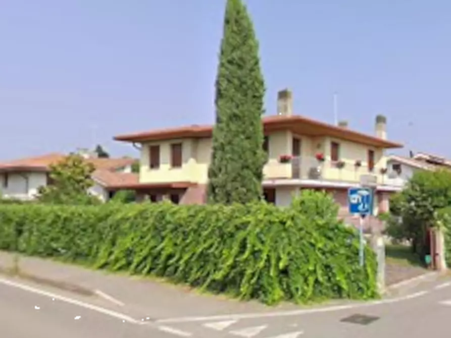 Immagine 15 di Porzione di casa in vendita  in Via L. Da Ponte a Paese