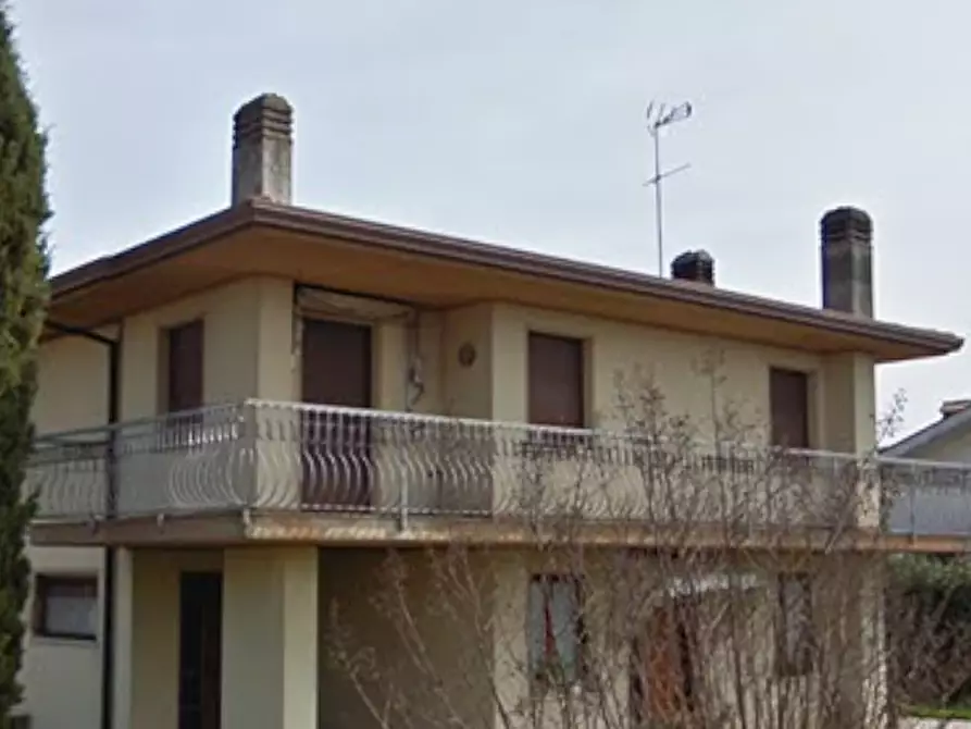 Immagine 18 di Porzione di casa in vendita  in Via L. Da Ponte a Paese