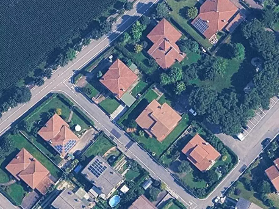 Immagine 22 di Porzione di casa in vendita  in Via L. Da Ponte a Paese