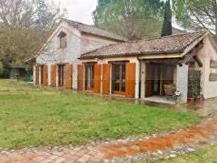 Immagine 11 di Stabile in vendita  in Loc. Pagino a Fermignano