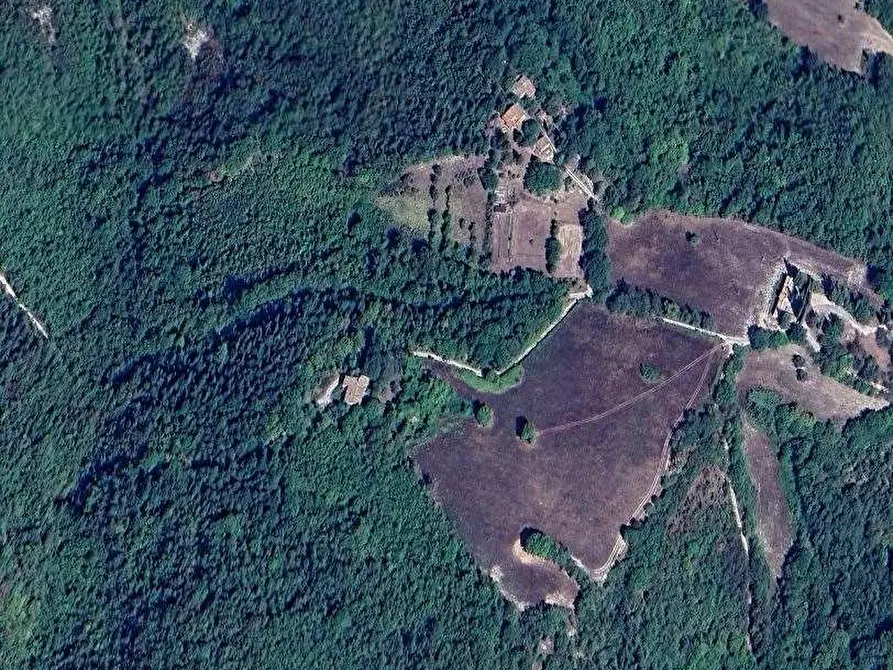 Immagine 17 di Stabile in vendita  in Loc. Pagino a Fermignano