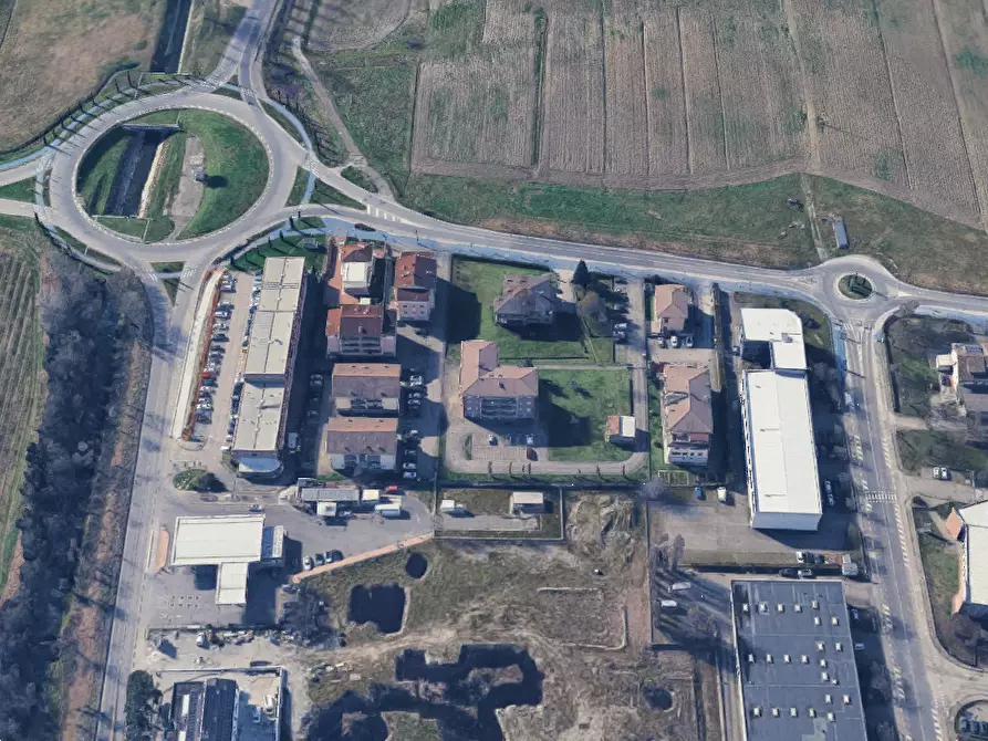 Immagine 8 di Appartamento in vendita  in Via Gaetano Filangieri a Reggio Nell'emilia