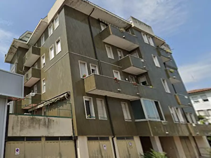 Immagine 1 di Appartamento in vendita  in Via Verona a Conegliano