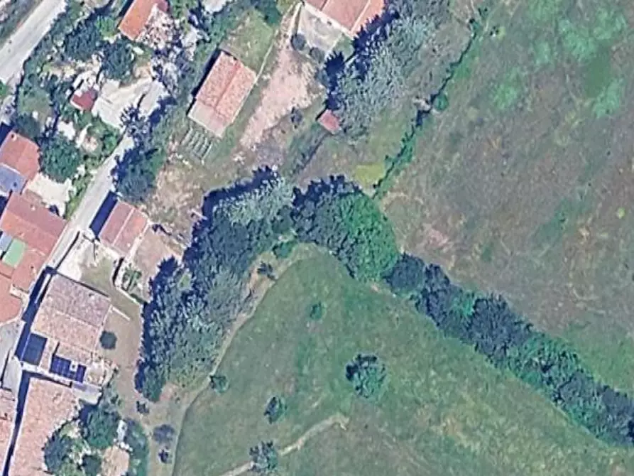 Immagine 2 di Terreno agricolo in vendita  in Frazione Ravignano a Foligno