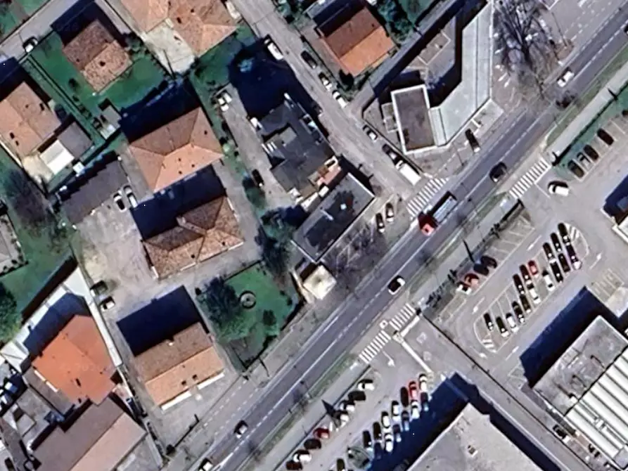 Immagine 15 di Appartamento in vendita  in Via Verona a Conegliano