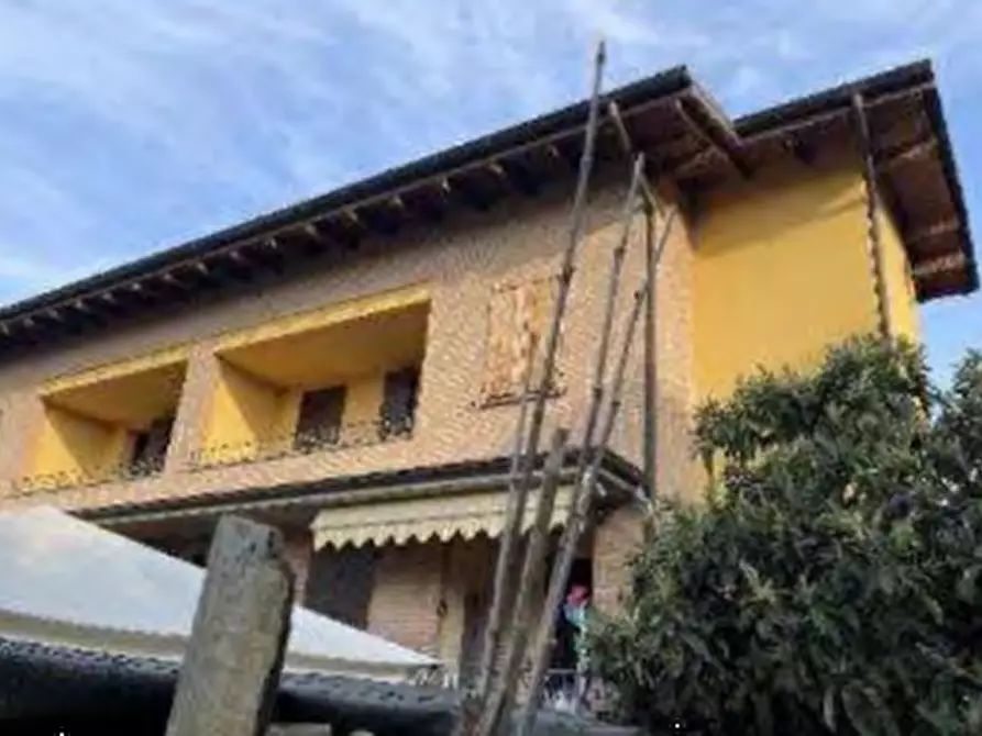 Immagine 1 di Porzione di casa in vendita  in Via Louis Braille a Casalgrande