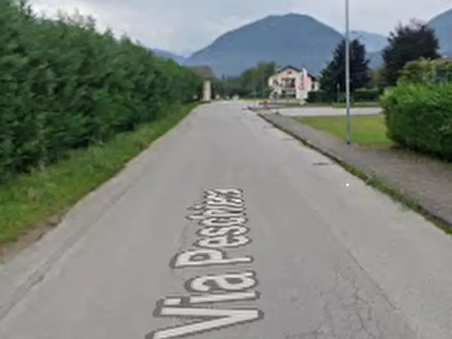 Immagine 8 di Garage in vendita  in Via Peschiera a Feltre