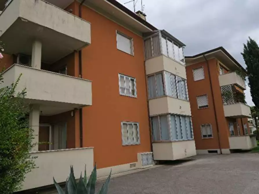 Immagine 2 di Appartamento in vendita  in Via Colugna a Udine