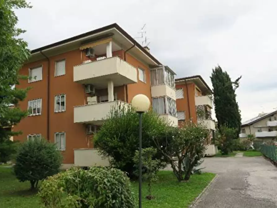Immagine 3 di Appartamento in vendita  in Via Colugna a Udine