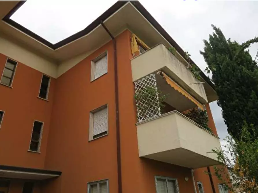 Immagine 4 di Appartamento in vendita  in Via Colugna a Udine