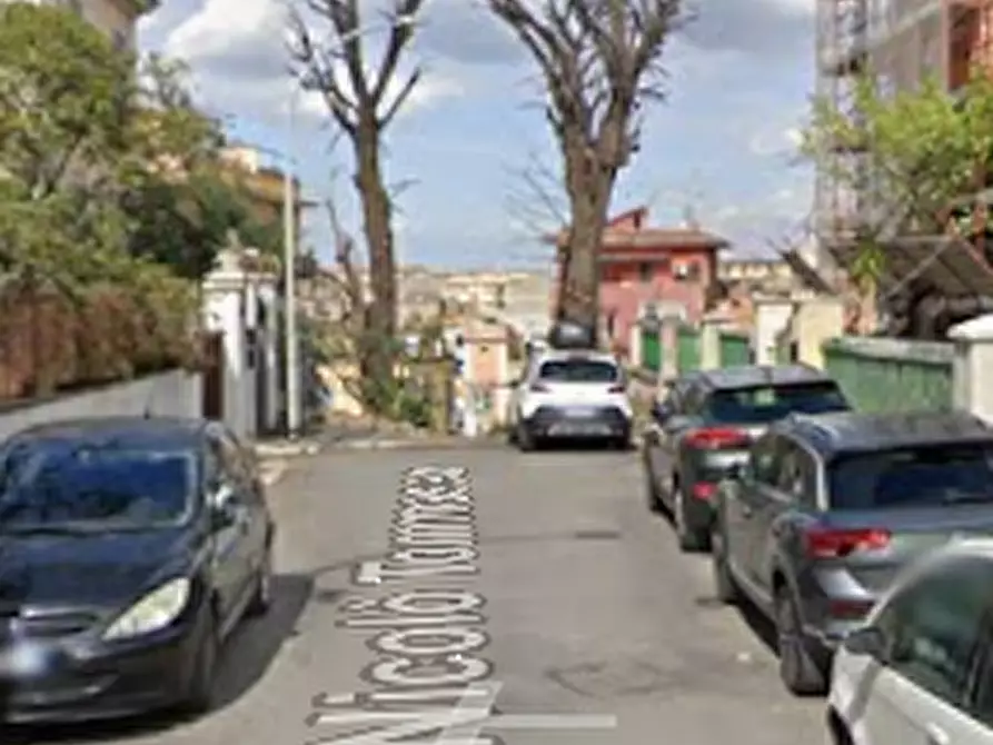 Immagine 10 di Appartamento in vendita  in Via Nicolò Tommaseo a Roma