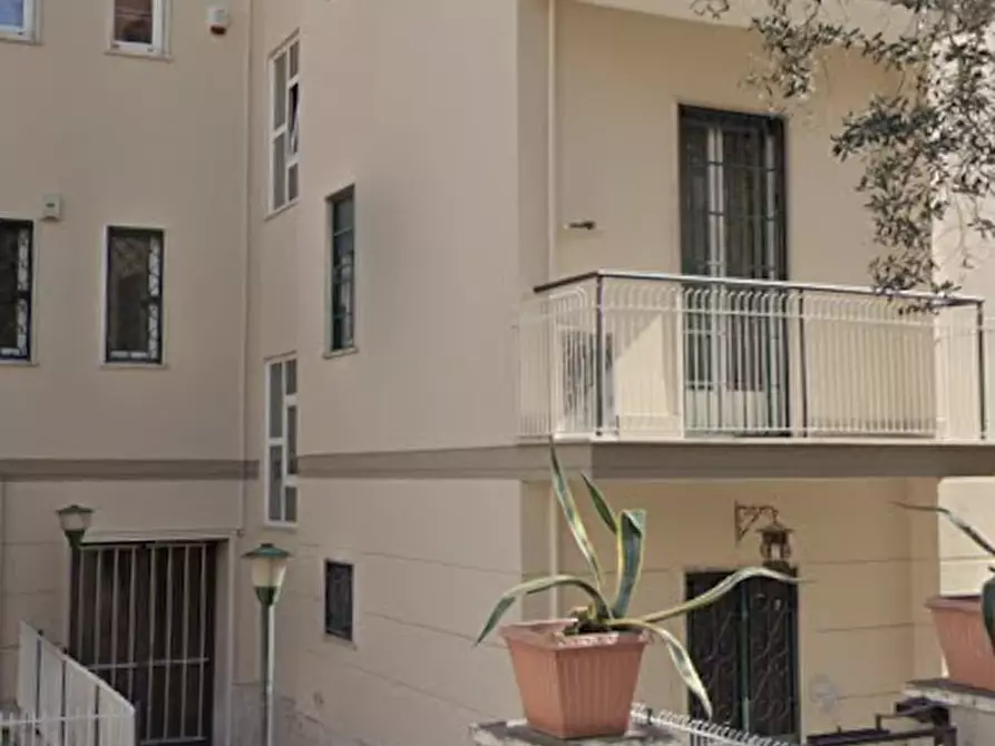 Immagine 5 di Appartamento in vendita  in Via Nicolò Tommaseo a Roma