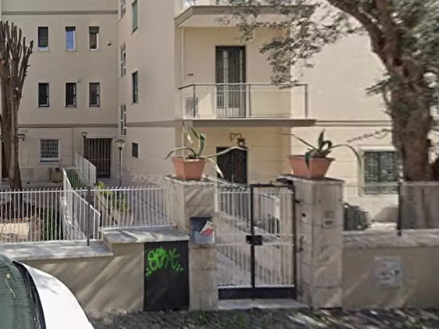 Immagine 15 di Appartamento in vendita  in Via Nicolò Tommaseo a Roma