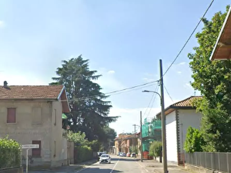 Immagine 8 di Magazzino in vendita  in Via Dante Alighieri a Lonate Pozzolo