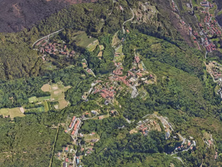Immagine 7 di Villa in vendita  in Via Antono Cantore a Como