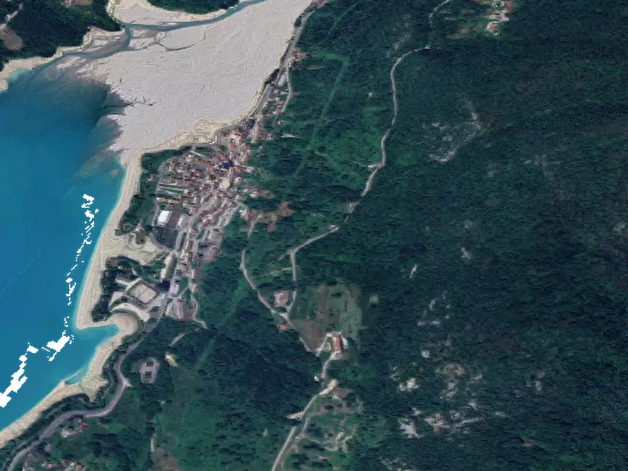 Immagine 16 di Appartamento in vendita  in Via Piazzetta Cesare Battisti a Barcis