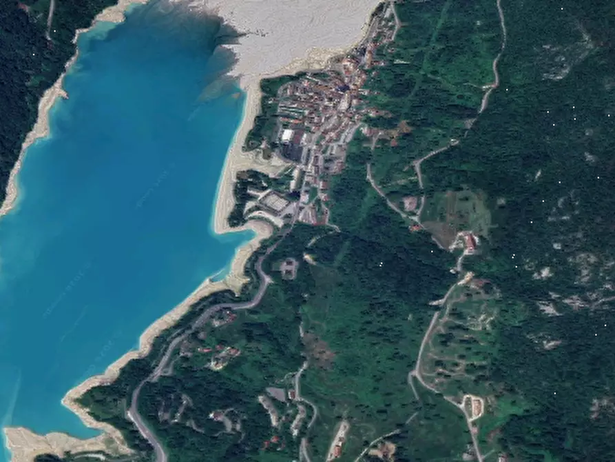 Immagine 17 di Appartamento in vendita  in Via Piazzetta Cesare Battisti a Barcis