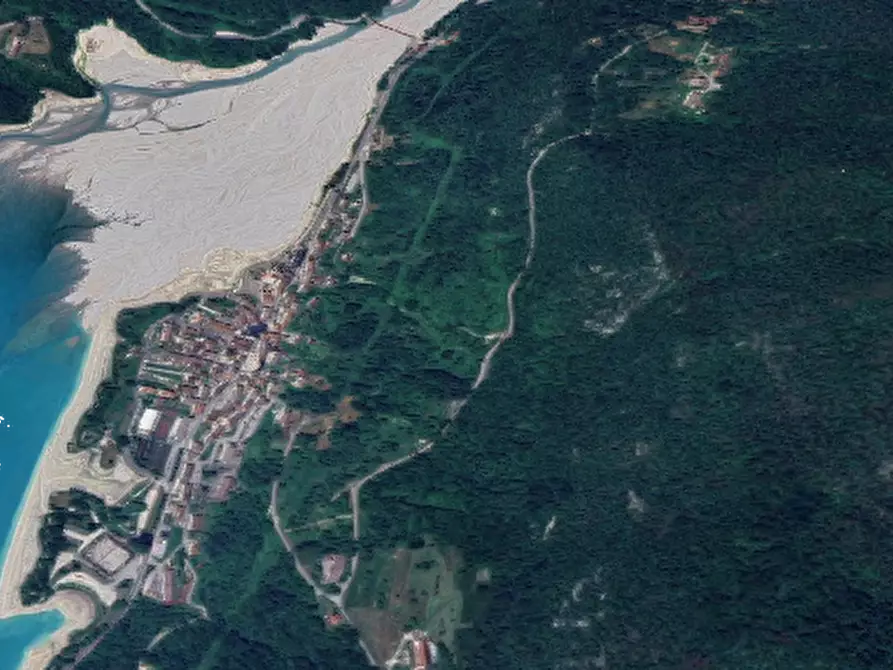 Immagine 18 di Appartamento in vendita  in Via Piazzetta Cesare Battisti a Barcis