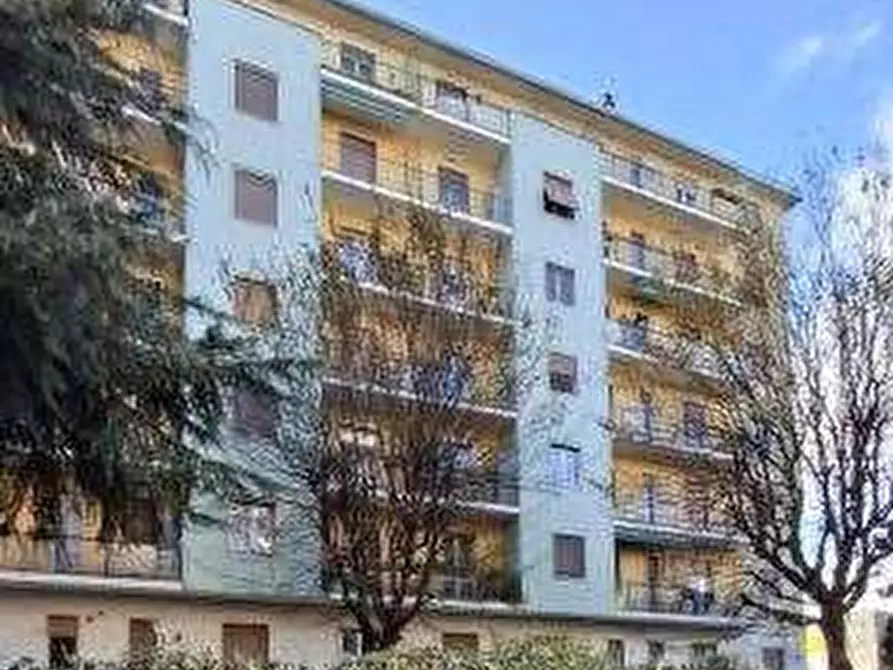 Immagine 2 di Appartamento in vendita  in Via Monti Sabini a Milano