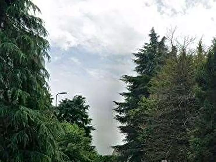 Immagine 8 di Appartamento in vendita  in Via Monti Sabini a Milano